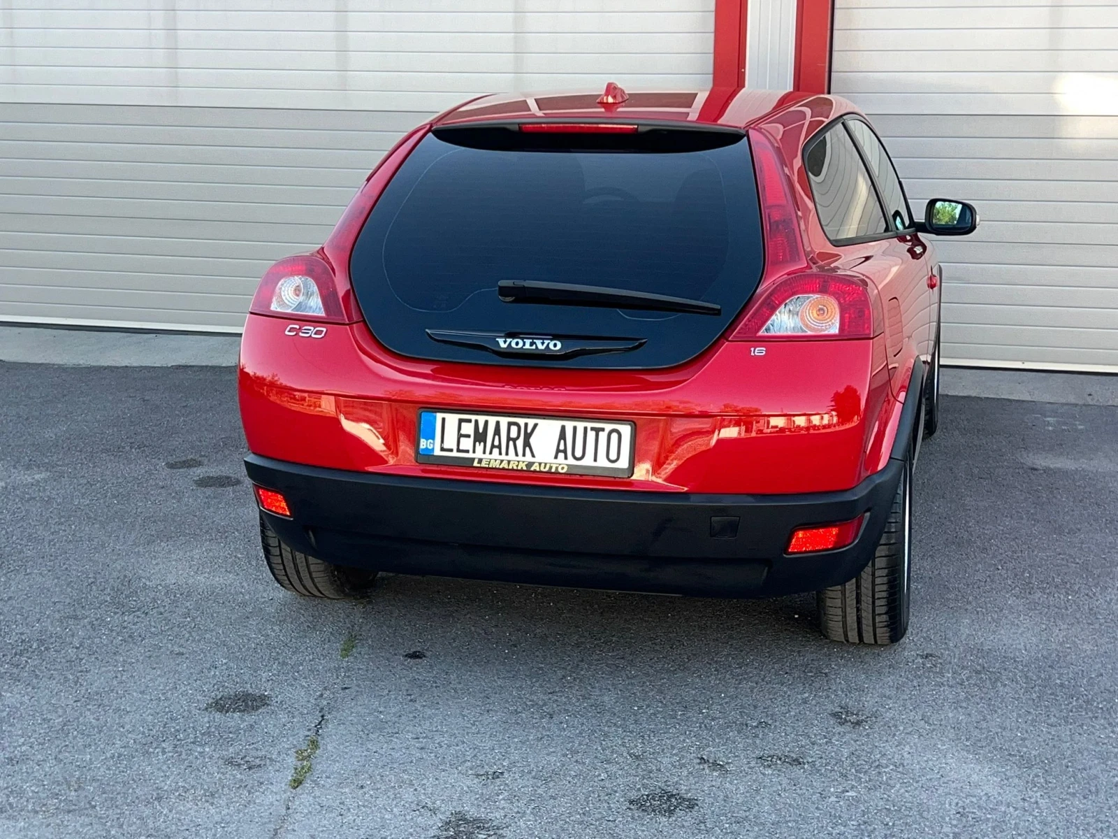Volvo C30 1.6I EXLUSIVE COUPE KLIMATRONIK ЛИЗИНГ - изображение 8