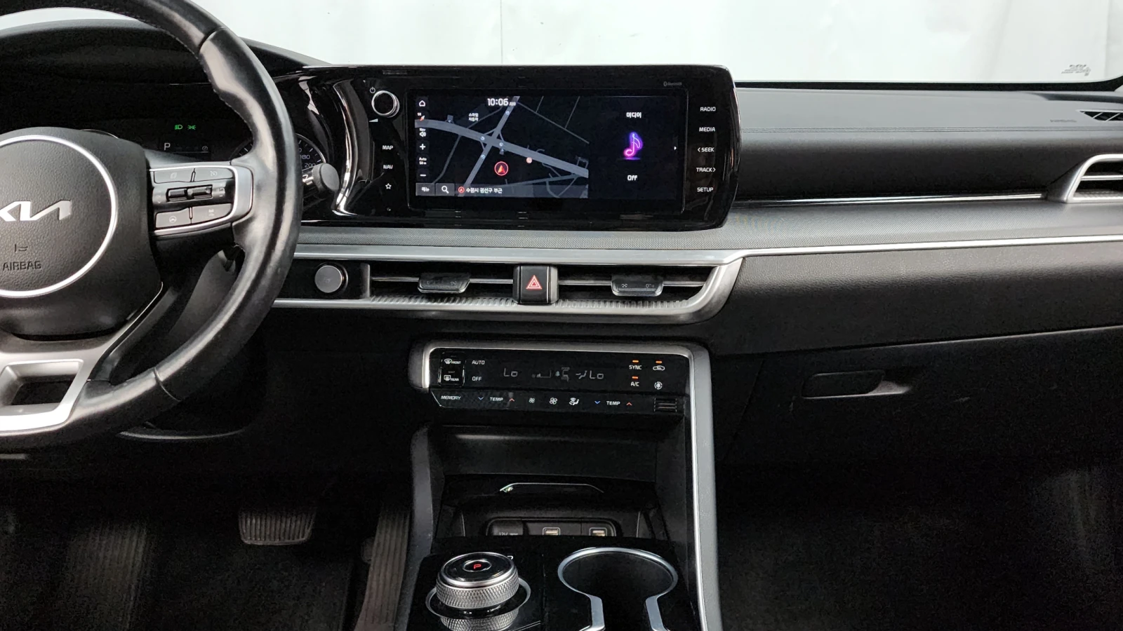 Kia K5 2.0LPI TRENDY | Mobile.bg   14