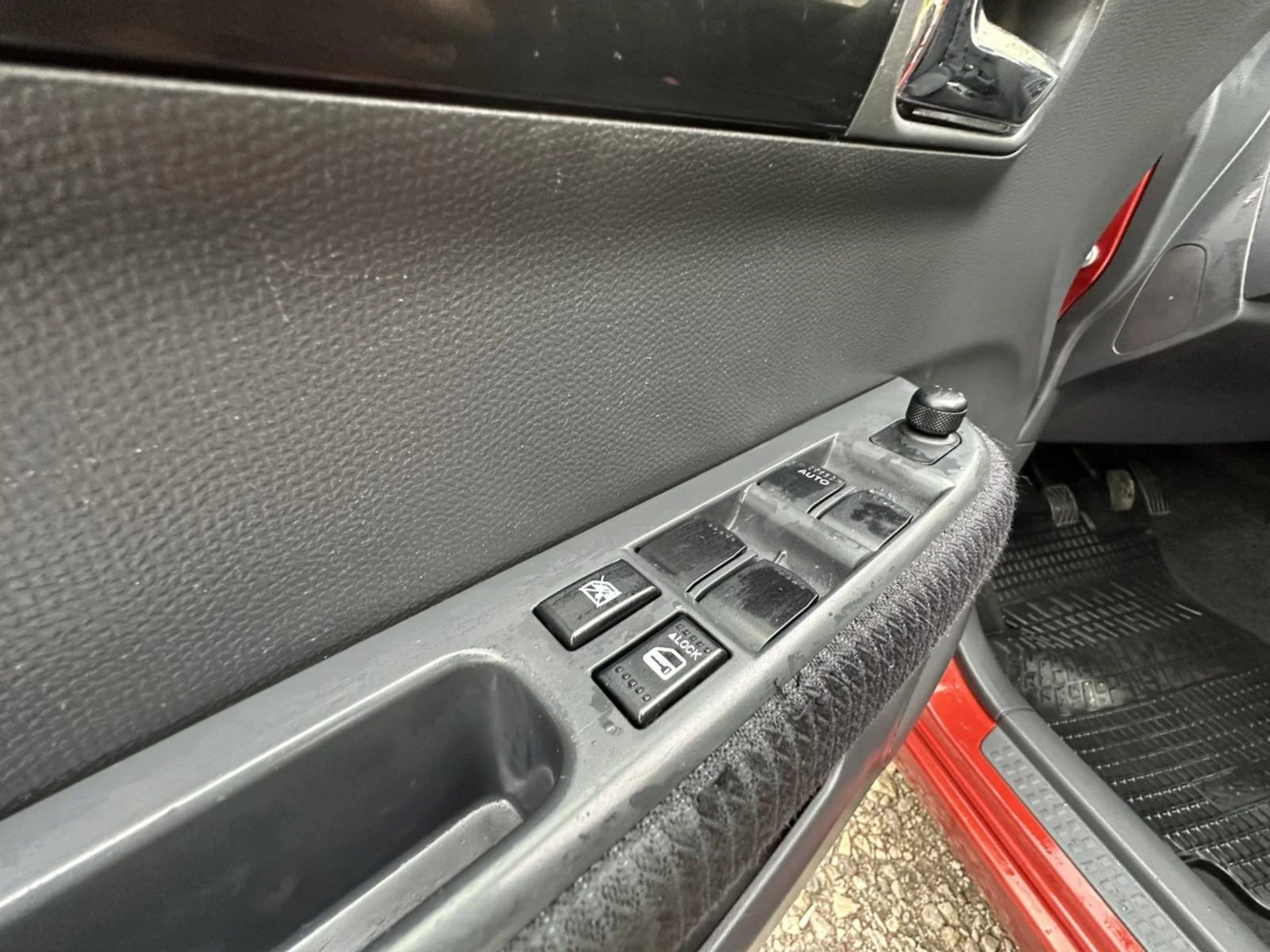 Suzuki Swift 1.3i* 4x4* Климатик  - изображение 3