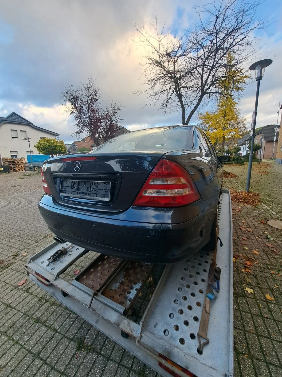 Mercedes-Benz C 180 143* AC* PDC* NAVI* XENON* TUV* AUT* FACE* LPG*  - изображение 4