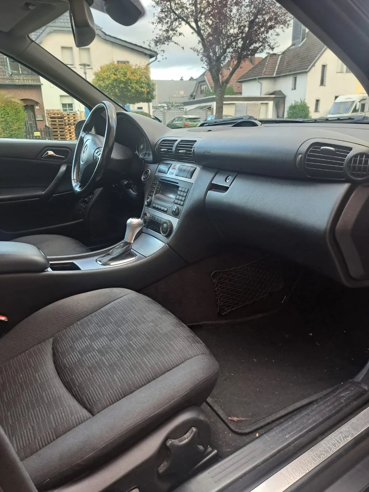 Mercedes-Benz C 180 143* AC* PDC* NAVI* XENON* TUV* AUT* FACE* LPG*  | Mobile.bg � ����������� 11