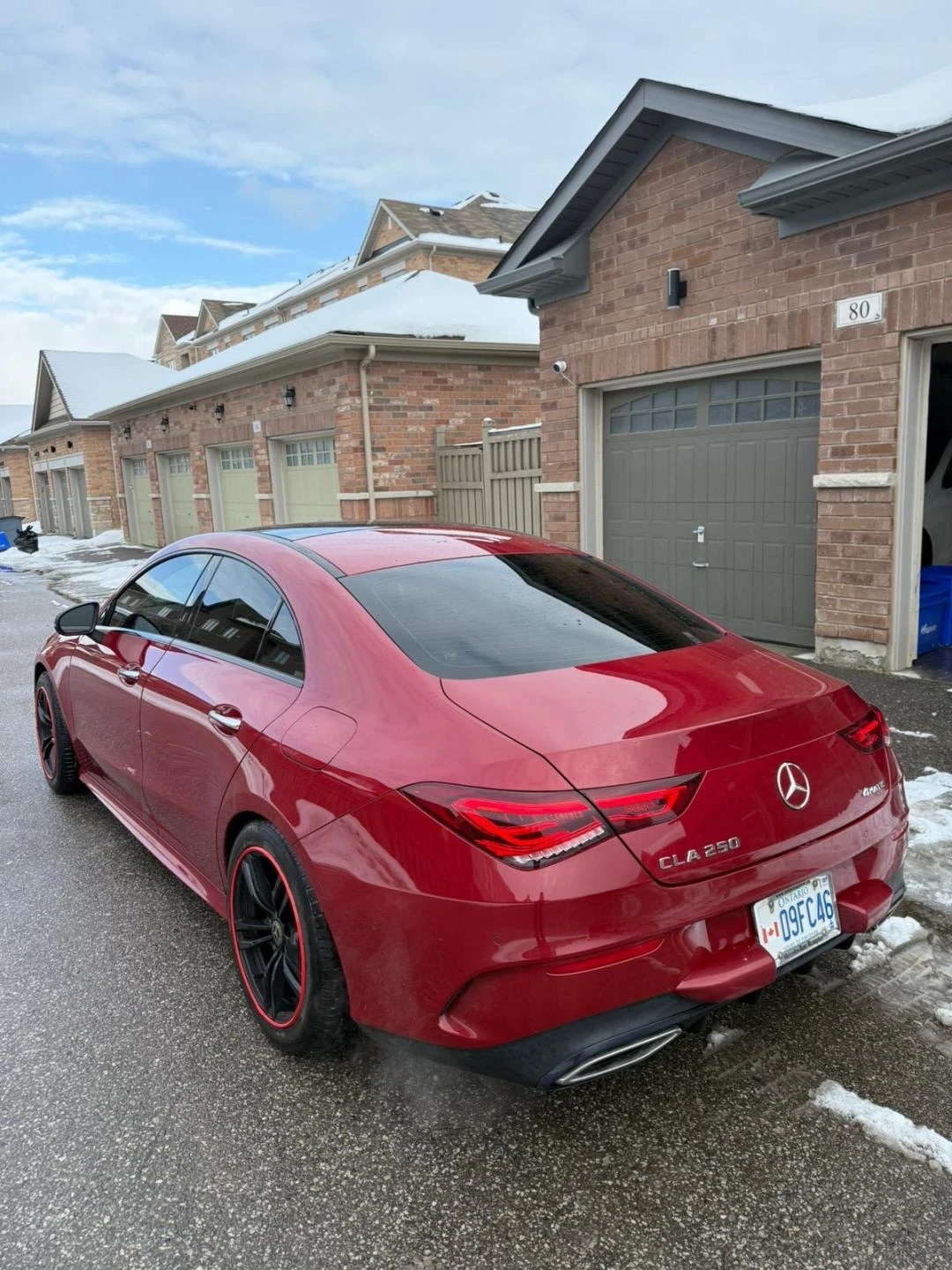 Mercedes-Benz CLA 250 AMG/Night-pkg* CarPlay* Камера* Пано* Подгрев, снимка 3 - Автомобили и джипове - 53811705