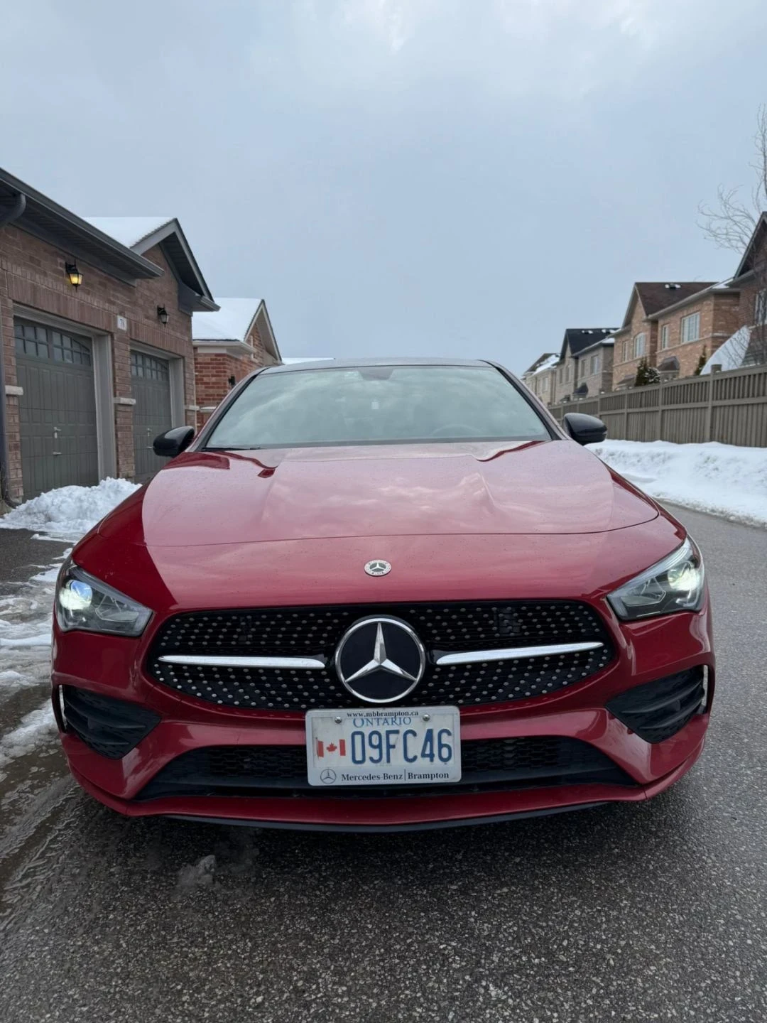 Mercedes-Benz CLA 250 AMG/Night-pkg* CarPlay* Камера* Пано* Подгрев, снимка 2 - Автомобили и джипове - 53811705