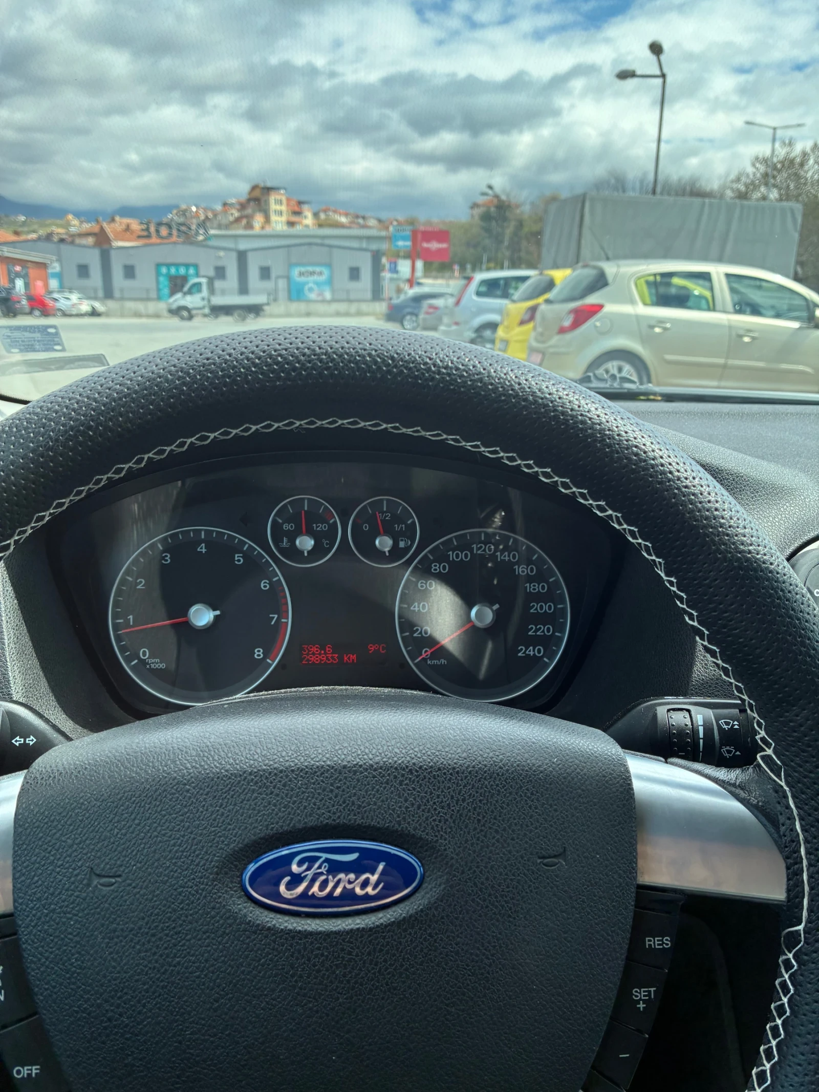 Ford Focus, снимка 9 - Автомобили и джипове - 54016909