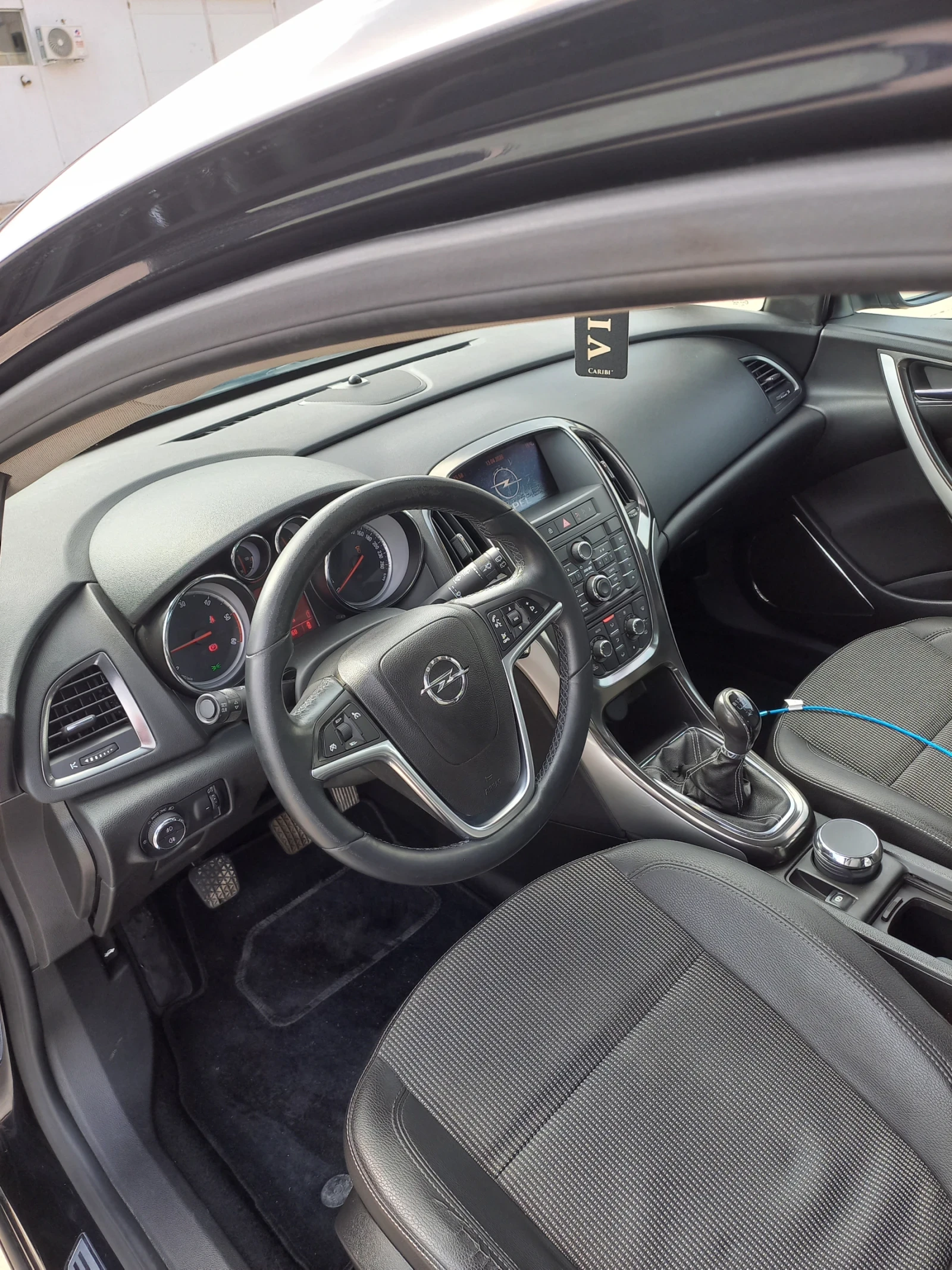 Opel Astra, снимка 10 - Автомобили и джипове - 54183433