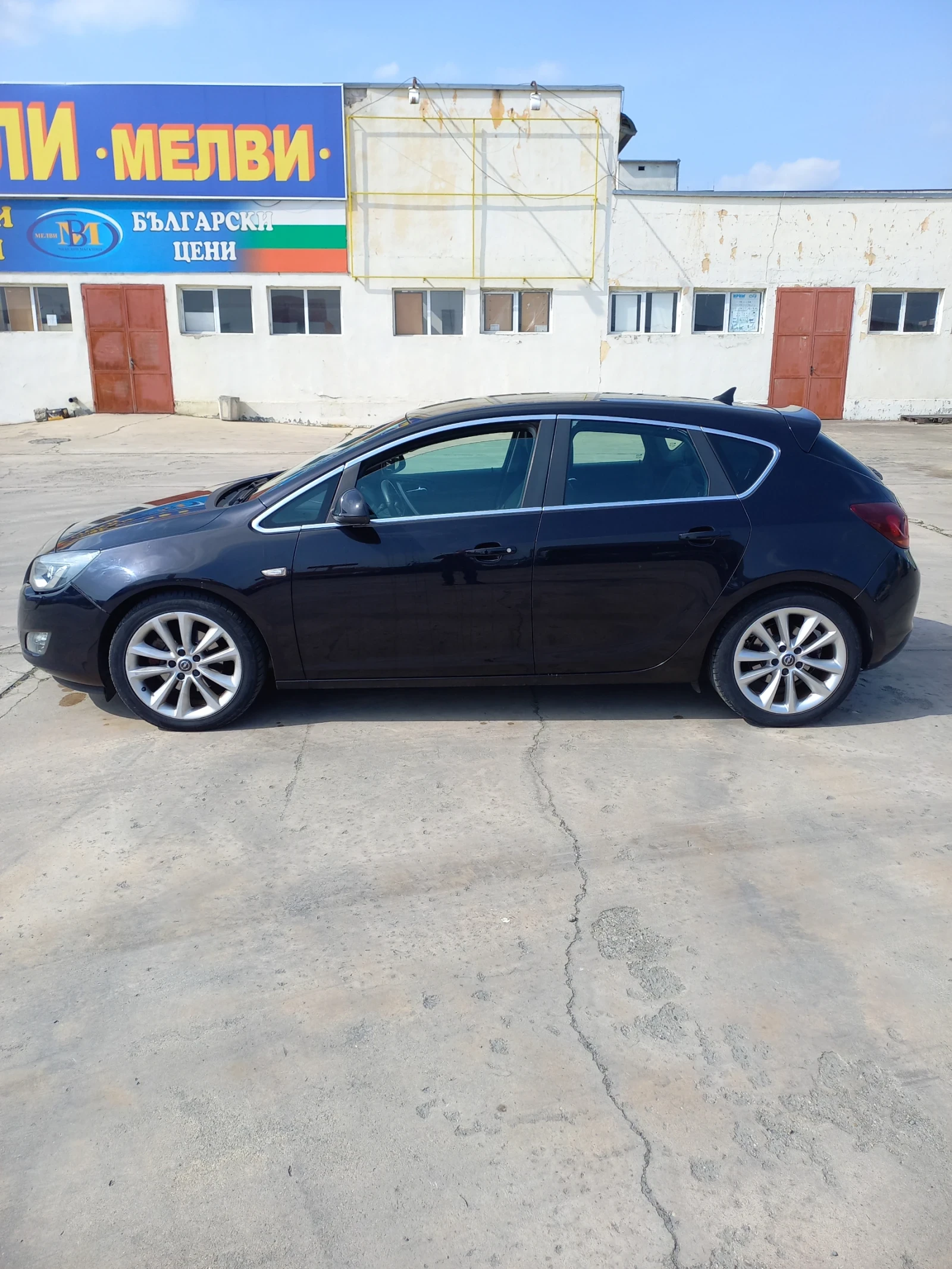 Opel Astra, снимка 3 - Автомобили и джипове - 54183433
