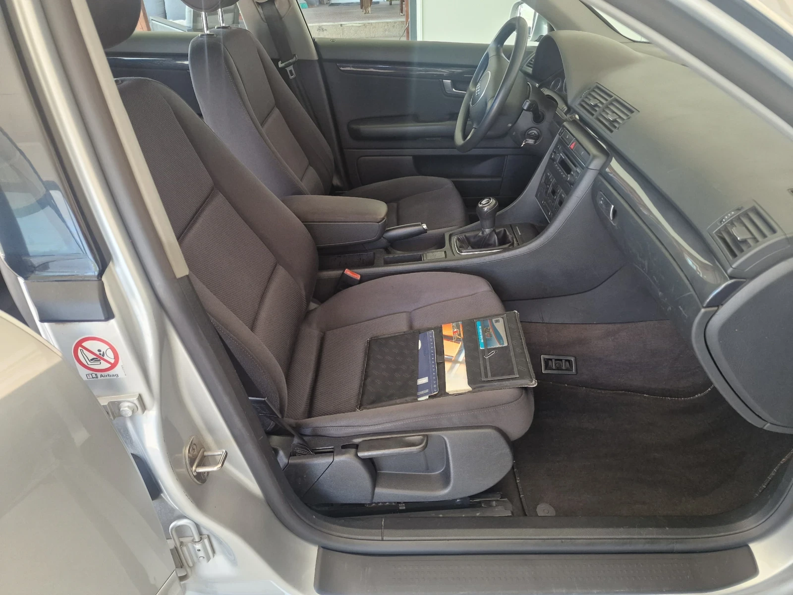 Audi A4 1.9 131kc 6 Скорости ТOP, снимка 9 - Автомобили и джипове - 54711593