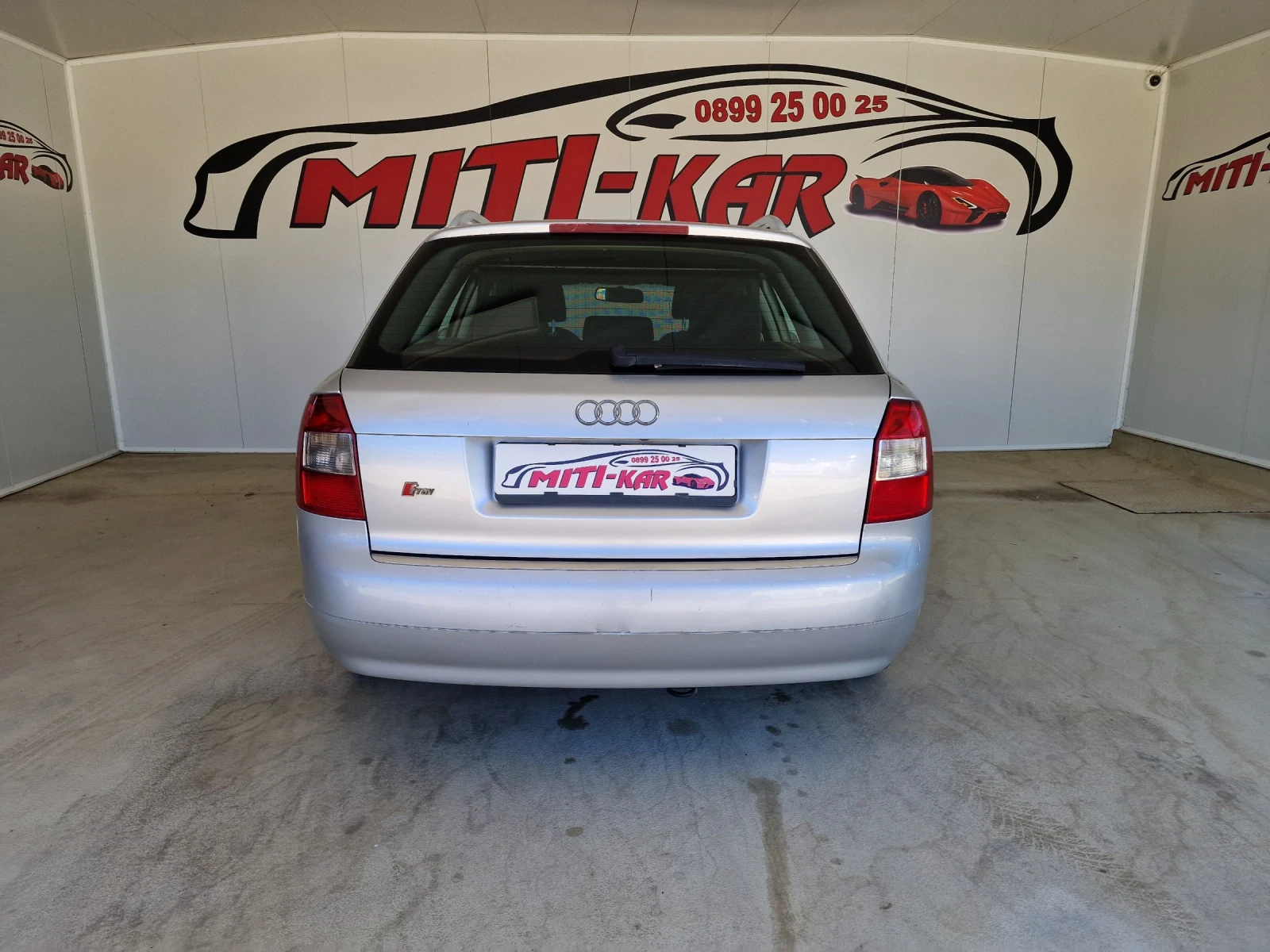 Audi A4 1.9 131kc 6 Скорости ТOP, снимка 4 - Автомобили и джипове - 54711593