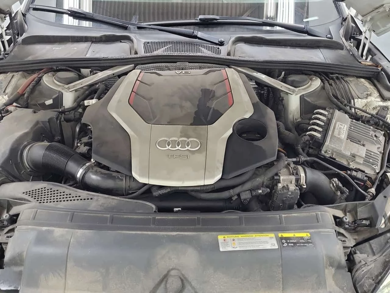 Audi S5 TECHNIK| BANG & OLUFSEN| 360| HUD| PANO| , снимка 8 - Автомобили и джипове - 54833256