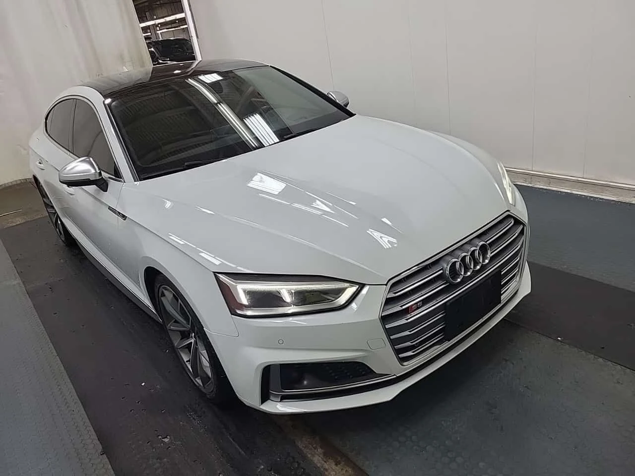 Audi S5 TECHNIK| BANG & OLUFSEN| 360| HUD| PANO| , снимка 2 - Автомобили и джипове - 54833256