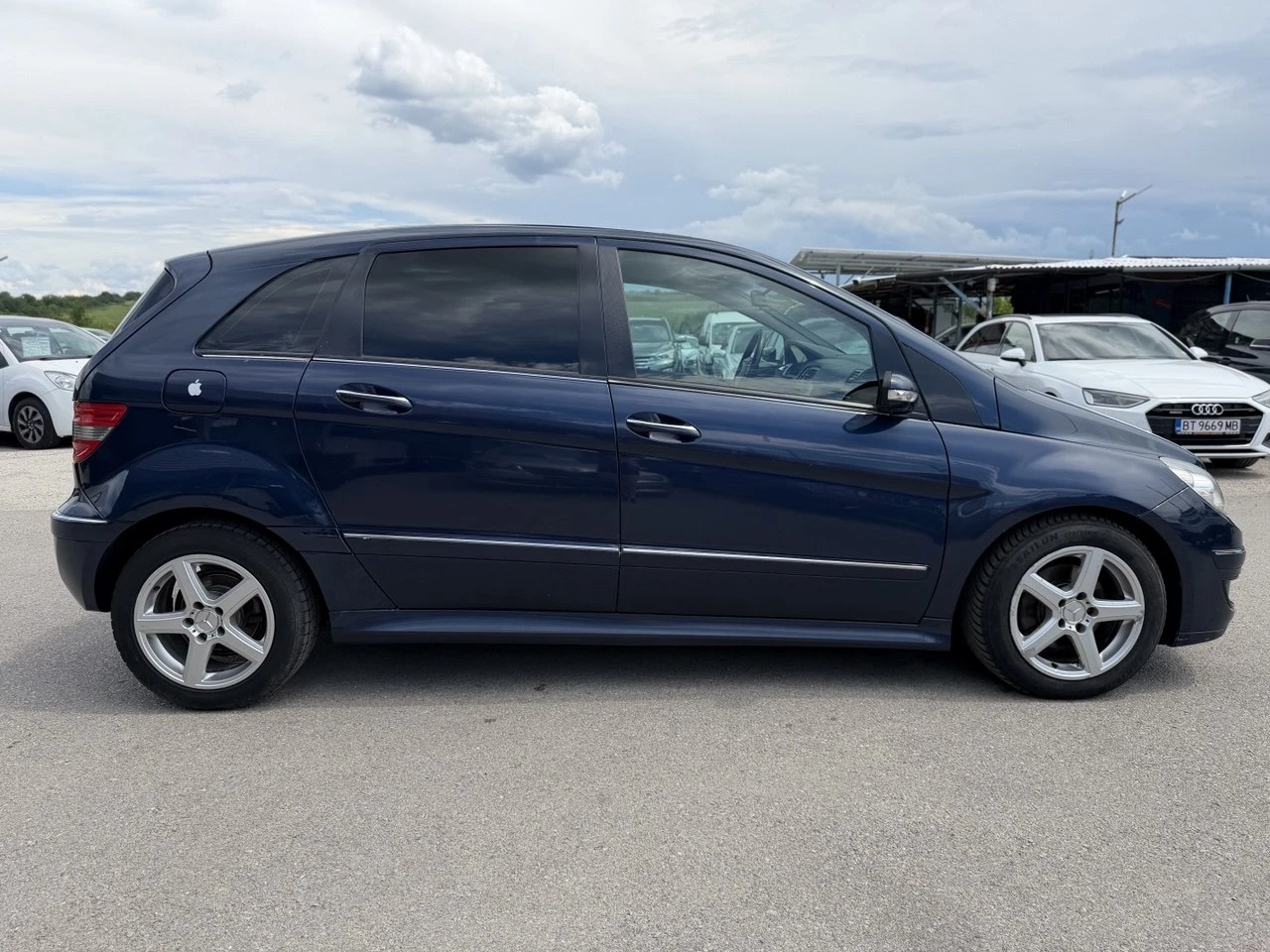 Mercedes-Benz B 200 CDI АВТОМАТИК, снимка 7 - Автомобили и джипове - 54947162