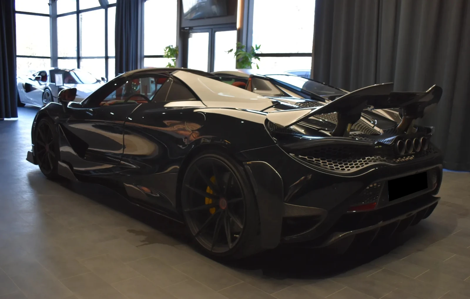 McLaren 720 S Spider 4.0 V8 Stage 2 765 LT CARBON PACK, снимка 3 - Автомобили и джипове - 54994848