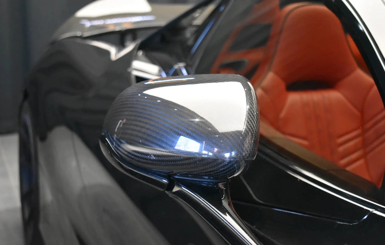 McLaren 720 S Spider 4.0 V8 Stage 2 765 LT CARBON PACK, снимка 10 - Автомобили и джипове - 54994848