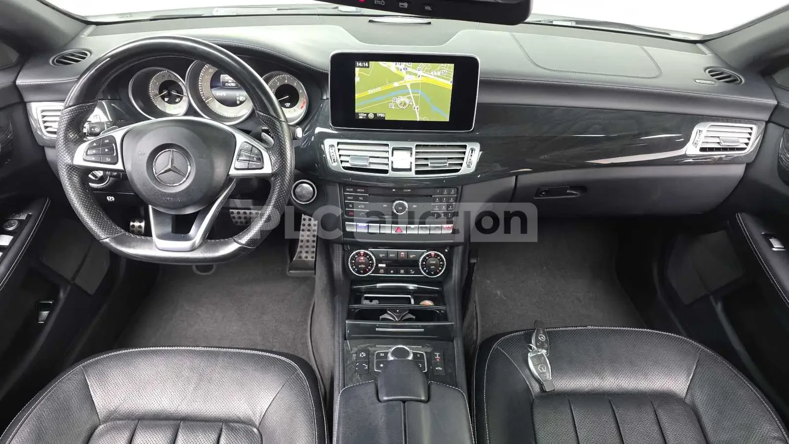 Mercedes-Benz CLS 400 4MATIC #УНИКАТ#360/PANO !FULL!, снимка 7 - Автомобили и джипове - 55088755