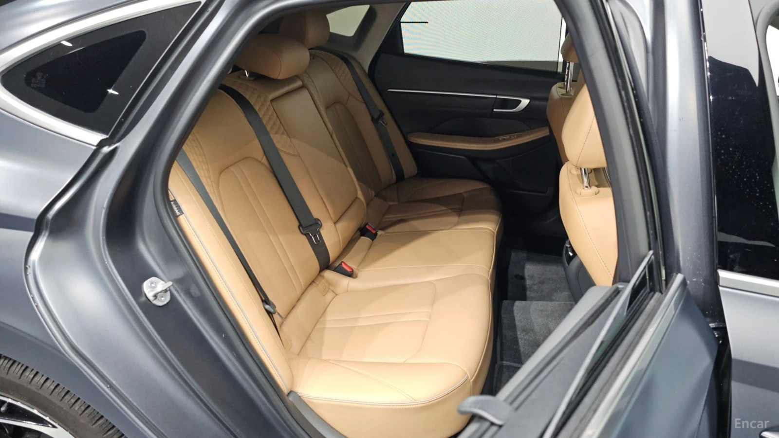 Hyundai Sonata 2.0* INSPIRATION* ПОДГРЕВ* ОБДУХВАНЕ* 360* HEAD-UP, снимка 10 - Автомобили и джипове - 55680291
