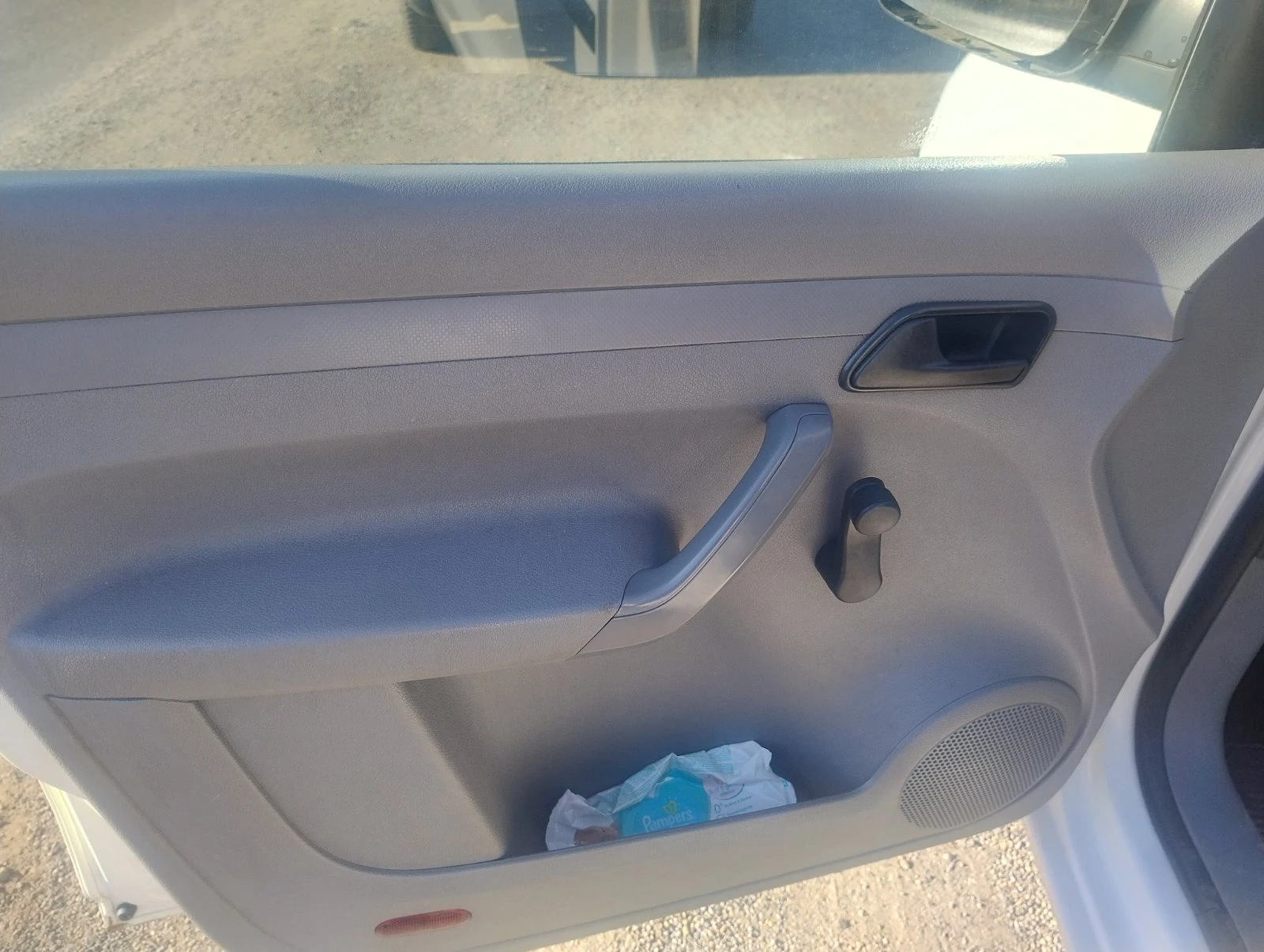 VW Caddy, снимка 9 - Автомобили и джипове - 56578497