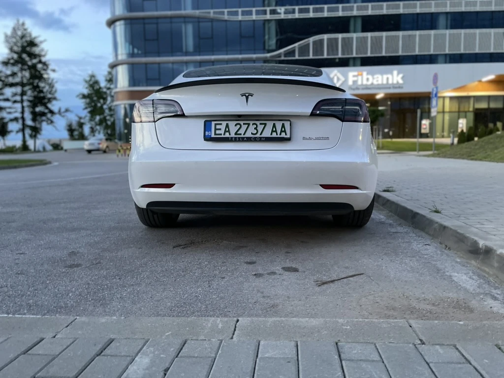 Tesla Model 3 Performance, снимка 5 - Автомобили и джипове - 56649075