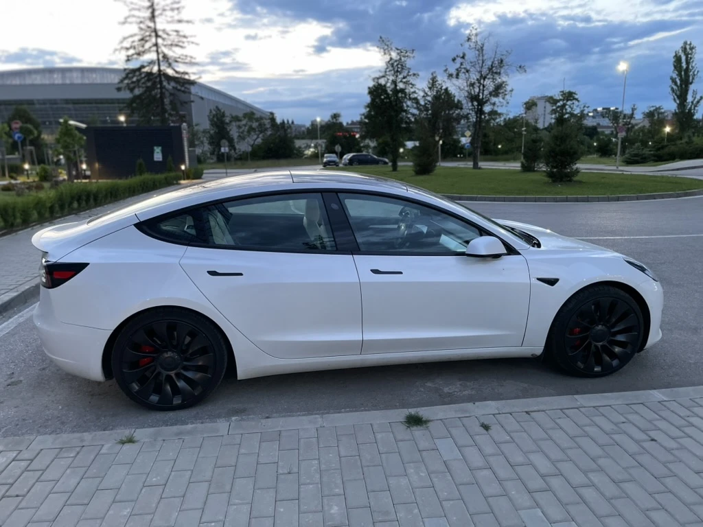Tesla Model 3 Performance, снимка 3 - Автомобили и джипове - 56649075
