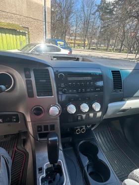 Toyota Tundra 5.7 SR5 ГАЗ ДДС, снимка 12