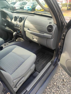 Jeep Cherokee 2.8 crdi - [8] 