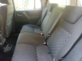 Обява за продажба на Land Rover Freelander 2.2  S TD4 , diesel 160  к.с 4х4 ~6 660 лв. - изображение 9 | Auto.bg Обява за продажба на Land Rover Freelander 2.2  S TD4 , diesel 160  к.с 4х4 ~6 660 лв. - изображение 9