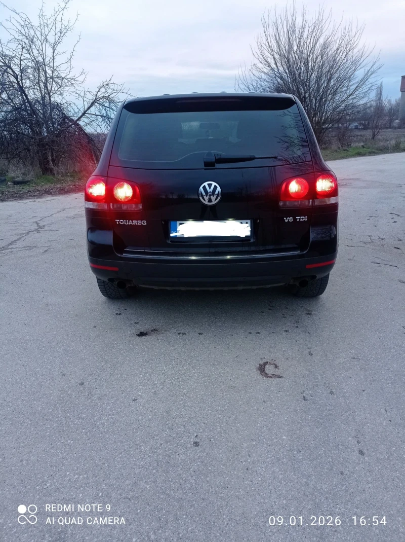 VW Touareg 3.0 TDI, снимка 2 - Автомобили и джипове - 53048560