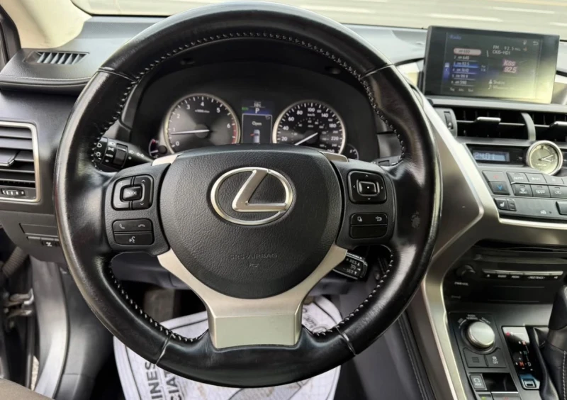 Lexus NX 200t * * ЧИСТА ИСТОРИЯ * * CARFAX * * , снимка 11 - Автомобили и джипове - 53216949