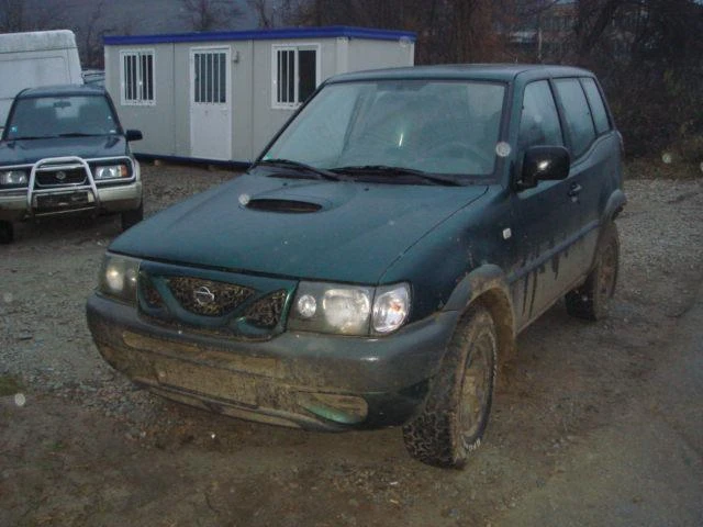 Nissan Terrano 2.4i - [1] 