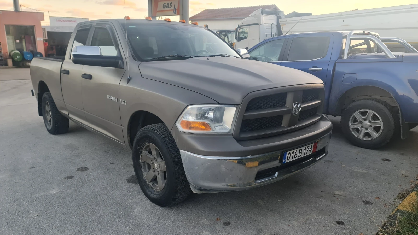 Dodge RAM 1500 5.4 4x4 - изображение 4