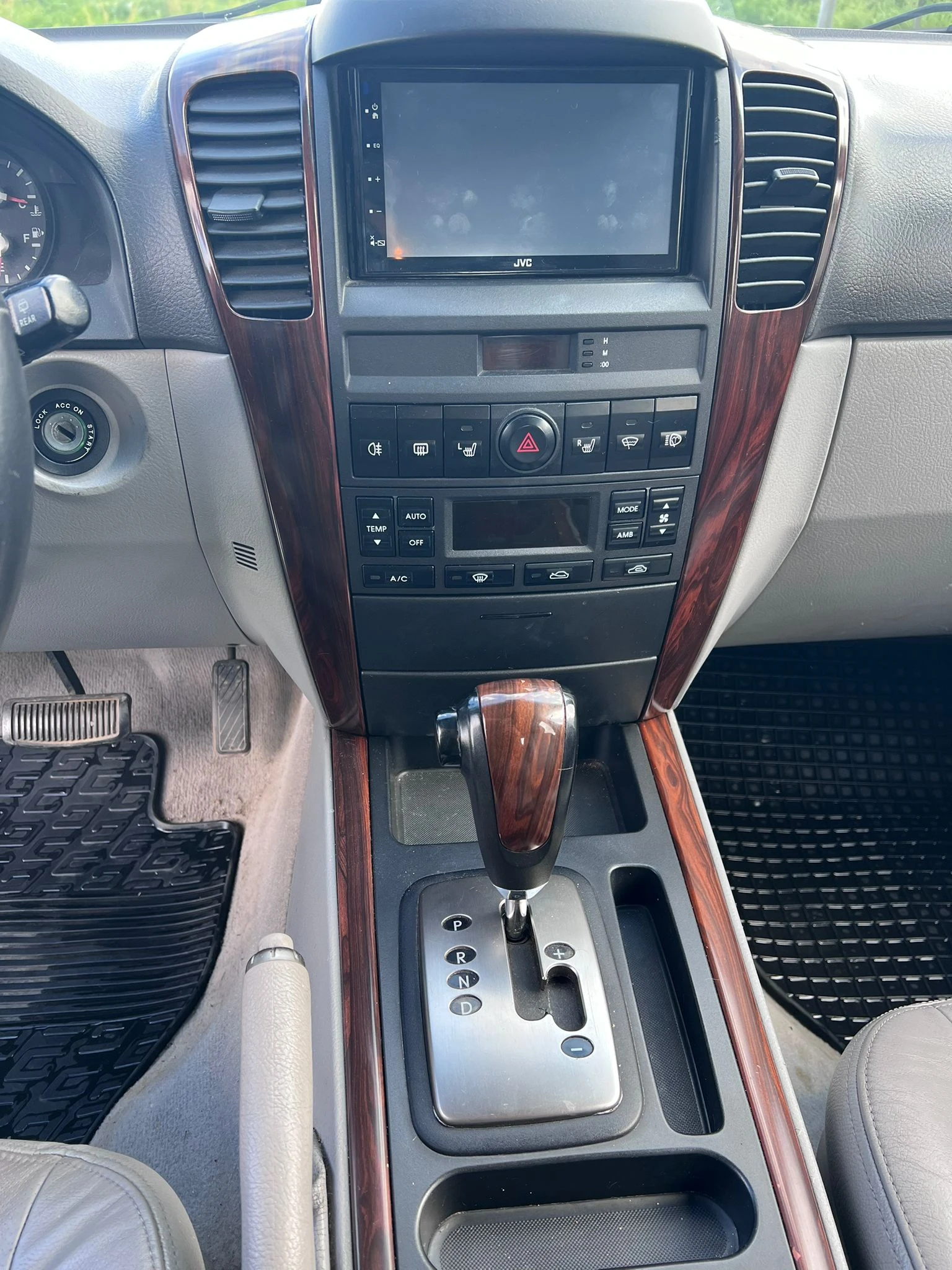 Kia Sorento 3.5 i V6 24V - изображение 5