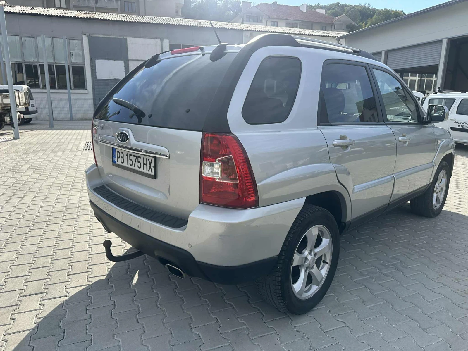 Kia Sportage 2.0 CRDI 6 SPEED Facelift 4by4  - изображение 6