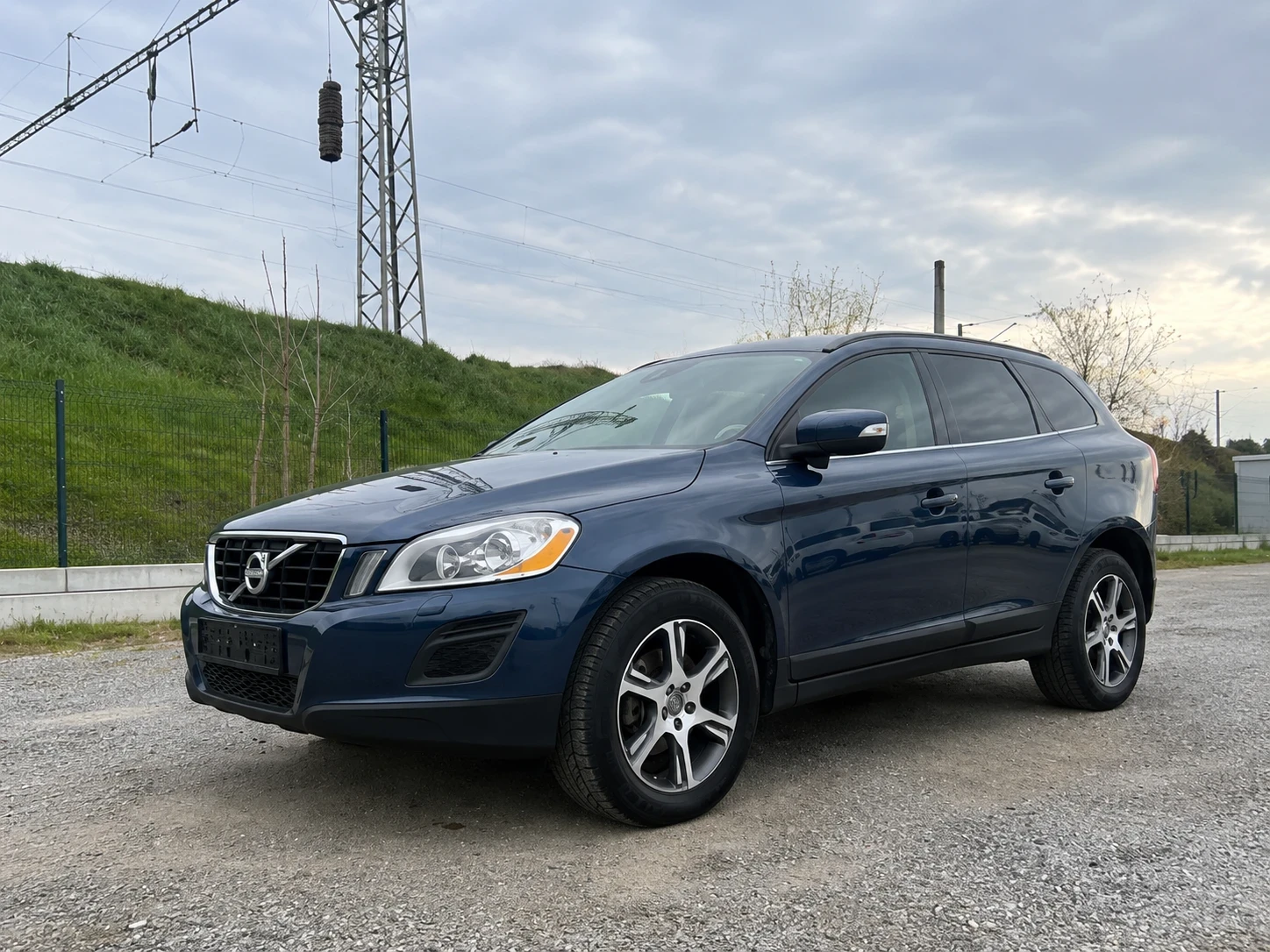 Volvo XC60 Volvo XC60 T6 AWD 3.0 Turbo   305 к.с.  4x4 carfax