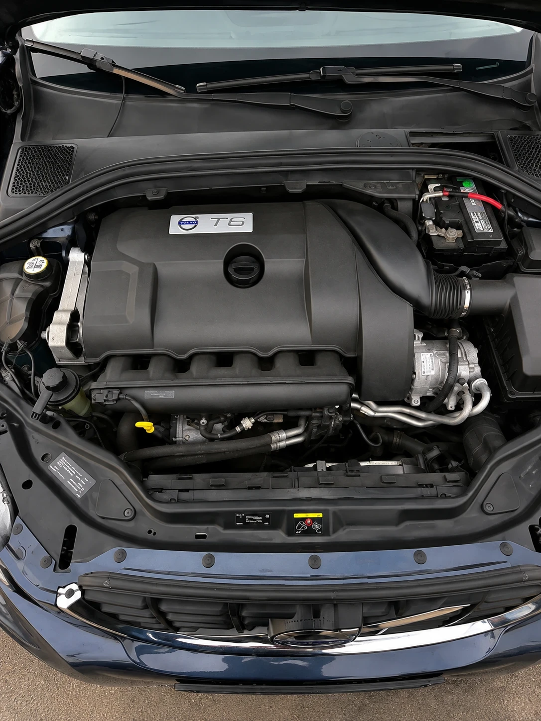 Volvo XC60 Volvo XC60 T6 AWD 3.0 Turbo   305 к.с.  4x4 carfax, снимка 15 - Автомобили и джипове - 54000615