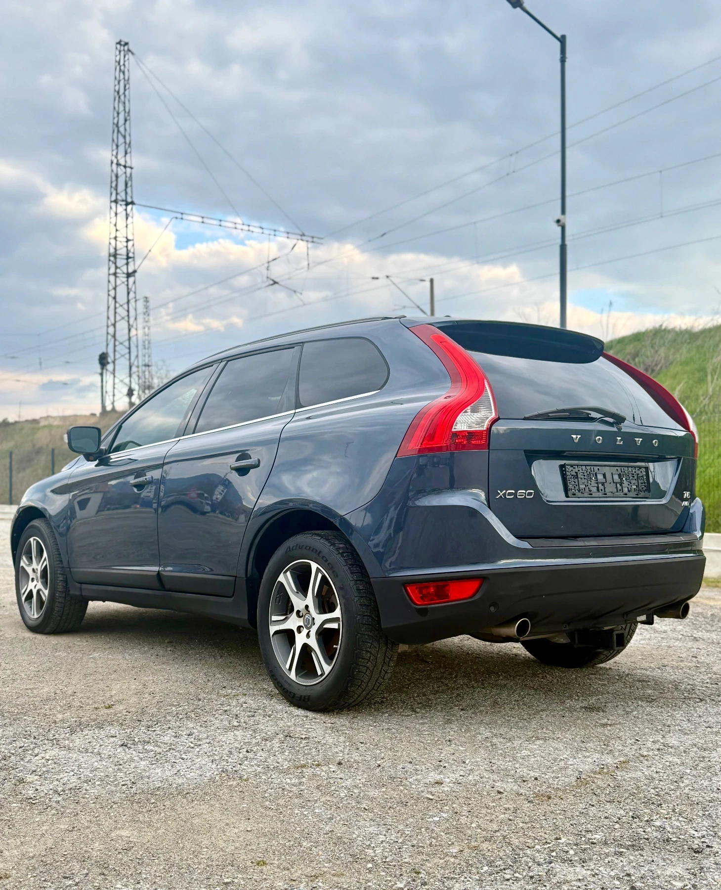 Volvo XC60 Xc60 T6 3.0i turbo 4x4 305 hp top, снимка 4 - Автомобили и джипове - 54000615