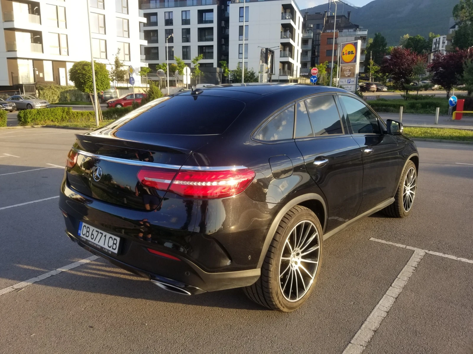 Mercedes-Benz GLE 400 400 COUPE 4MATIC, снимка 4 - Автомобили и джипове - 54718958
