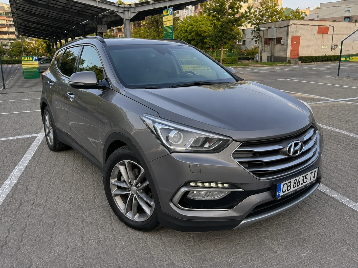 Hyundai Santa fe 2.2 CRDI Premium (Infinity), снимка 3 - Автомобили и джипове - 55774544