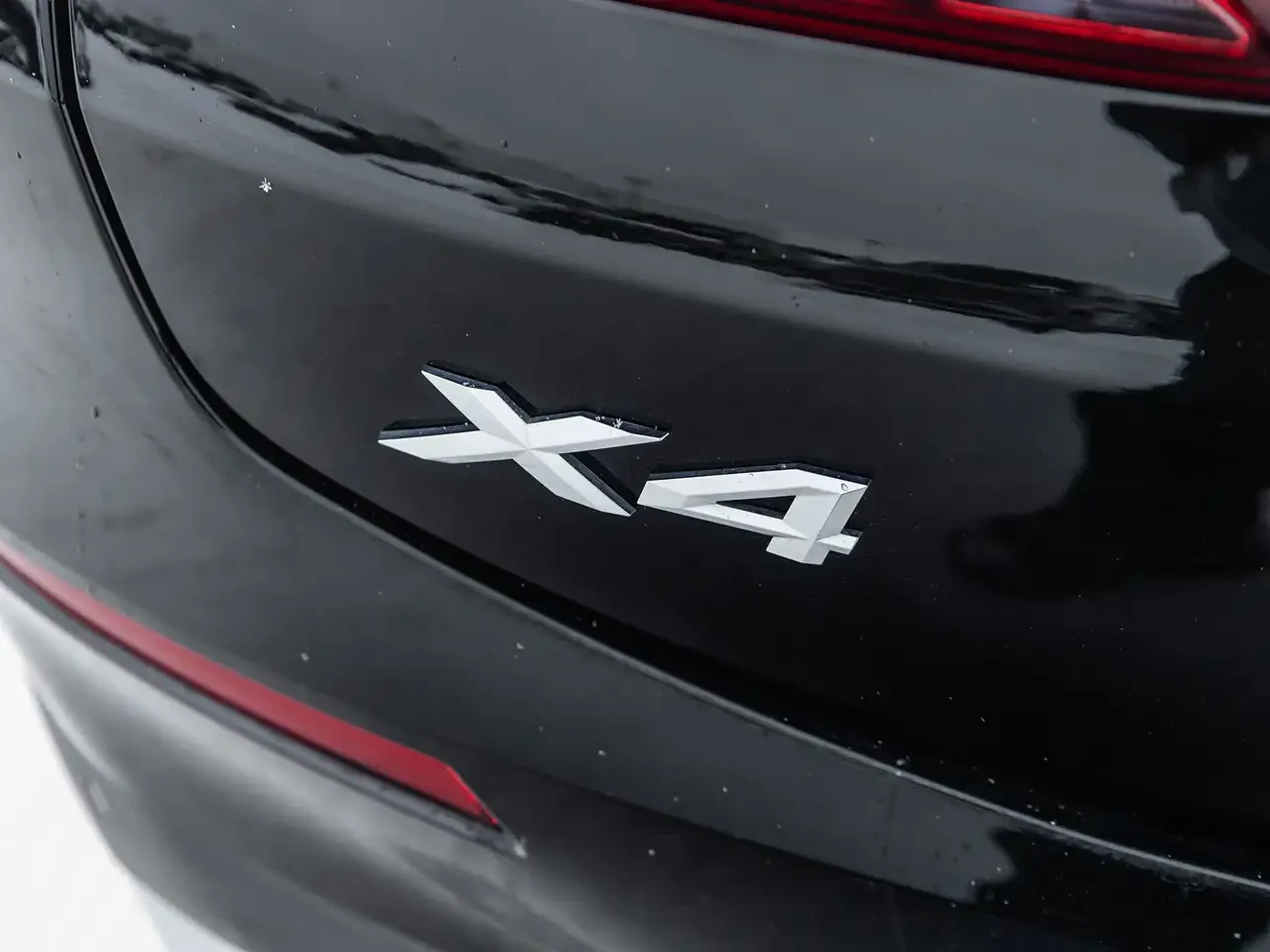 BMW X4, снимка 10 - Автомобили и джипове - 56226823