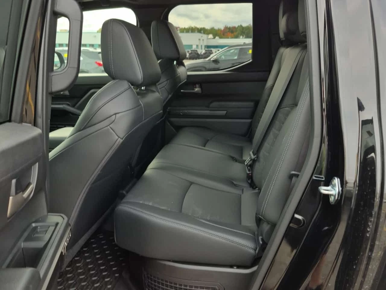 Toyota Tacoma HYBRID CREW CAB SHORT BED * CARFAX *  | Mobile.bg � ����������� 11