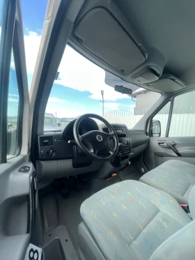 VW Crafter 8+ 1 места / Климатроник , снимка 16