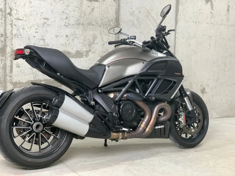Ducati Diavel Strada, снимка 9 - Мотоциклети и мототехника - 49912777
