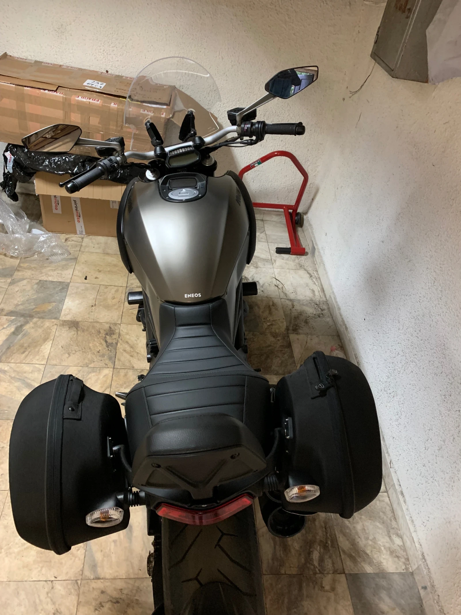 Ducati Diavel Strada - изображение 8