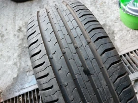 Гуми Летни 215/55R17, снимка 2 - Гуми и джанти - 37681317