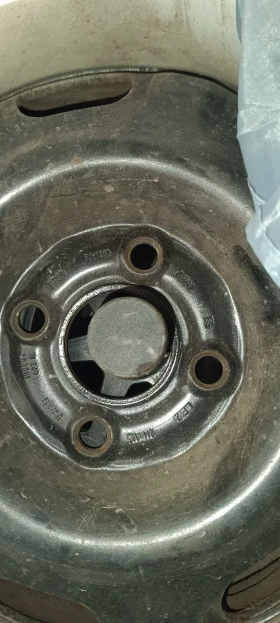 ����� �� �������� �� ���� � ������ 185/55R14 �� VW Lupo