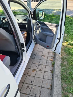 VW Caddy 2.0 ECOFUEL БЕНЗИН МЕТАН 120000км , снимка 9
