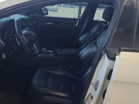 Mercedes-Benz CLS 63 AMG КОЖА* ПОДГРЕВ* ШИБИДАХ* CARBON* NAVI* , снимка 5