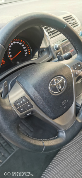 Toyota Avensis, снимка 10 - Автомобили и джипове - 45343020