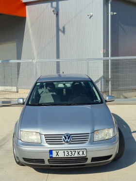 Обява за продажба на VW Bora 1.6 16V 105/Климатроник* * * *  ~3 600 лв. - изображение 1
