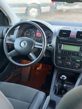 VW Golf V 1.9 TDI 105к.с. - 4999 лв. / 2555.95 € - 50898158 15