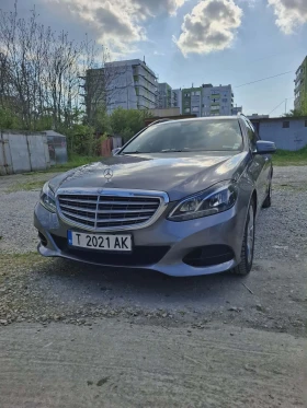 ������ Mercedes-Benz E 200