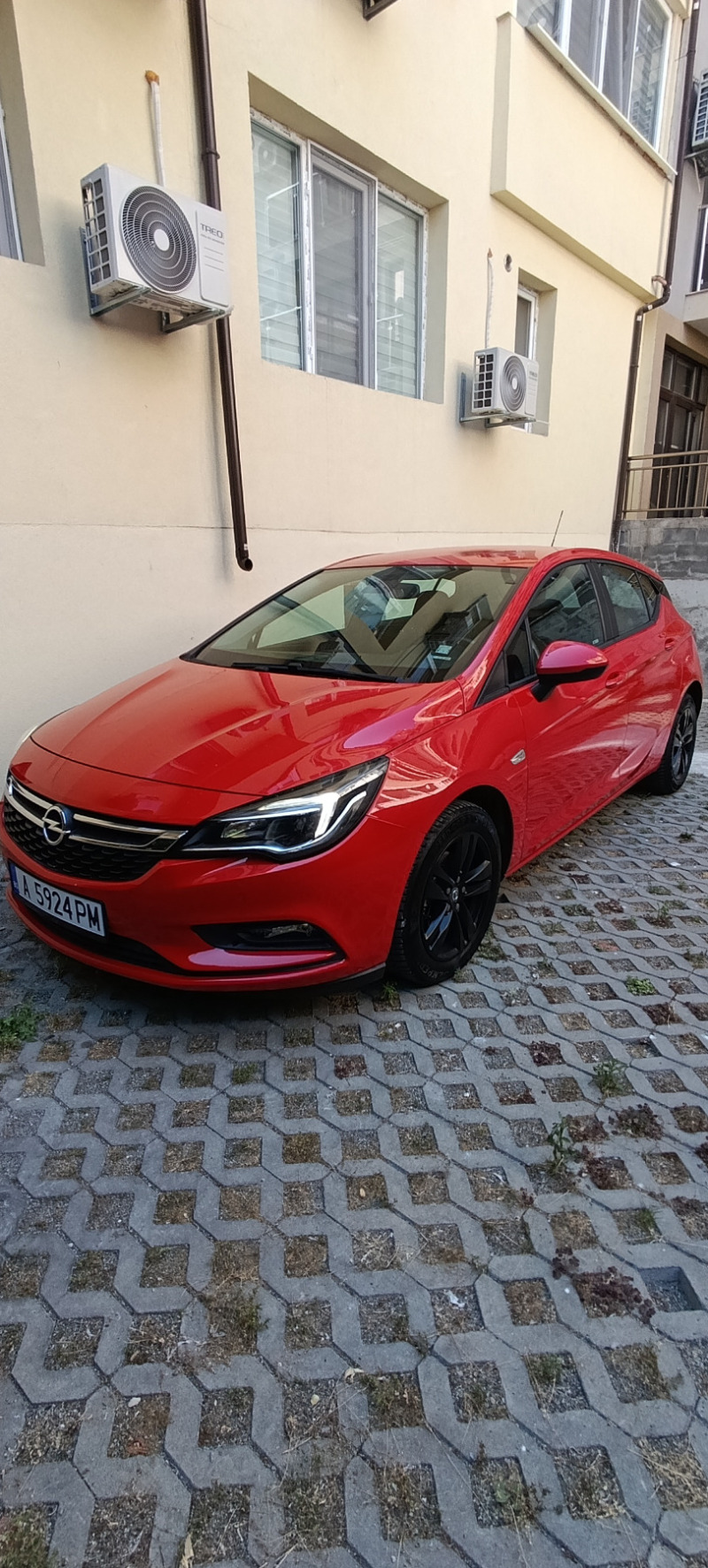 Opel Astra, снимка 2 - Автомобили и джипове - 46416429